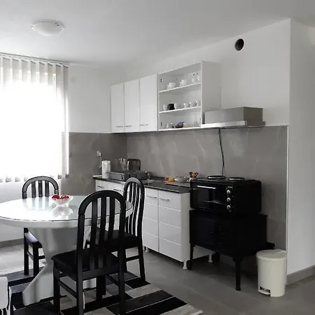 Appartement Apartman Hady